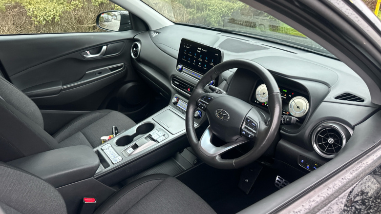 Hyundai KONA 100kW Premium 39kWh 5dr Auto Electric Hatchback